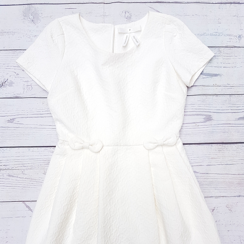 👗 HOST PICK 👗Cocktail dress from Bread n Butter